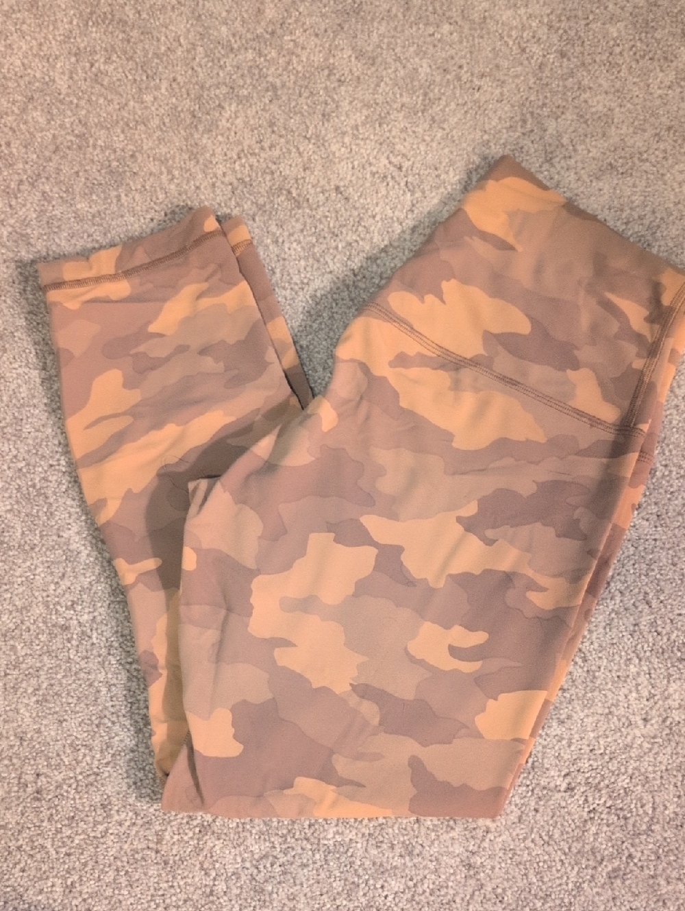 Lululemon Tan Camo High-Waisted Align 23"